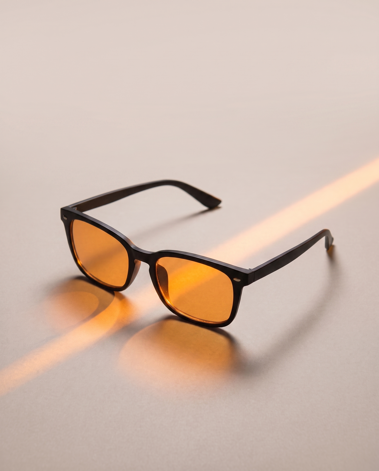 Luxari Wayfarer — Red-Lens Sleep Glasses